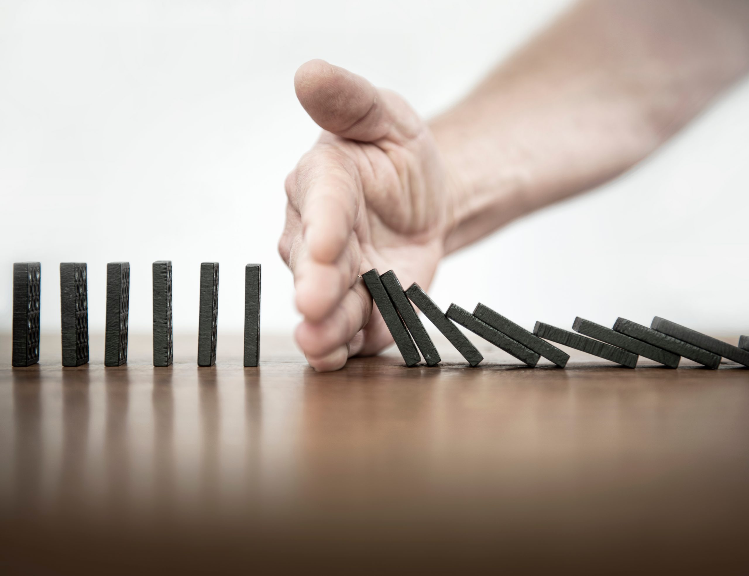 Systemische Beratung und Therapie | Köln und online | Domino-Effekt